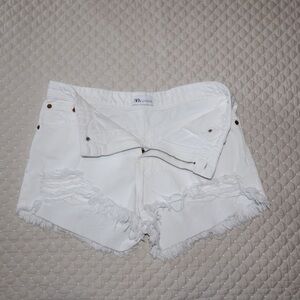 Zara White Distressed Jean Shorts. Cute & casual!